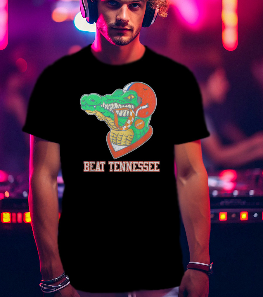 Beat Tennessee Florida Gators Football Smokey Helmet T-Shirt