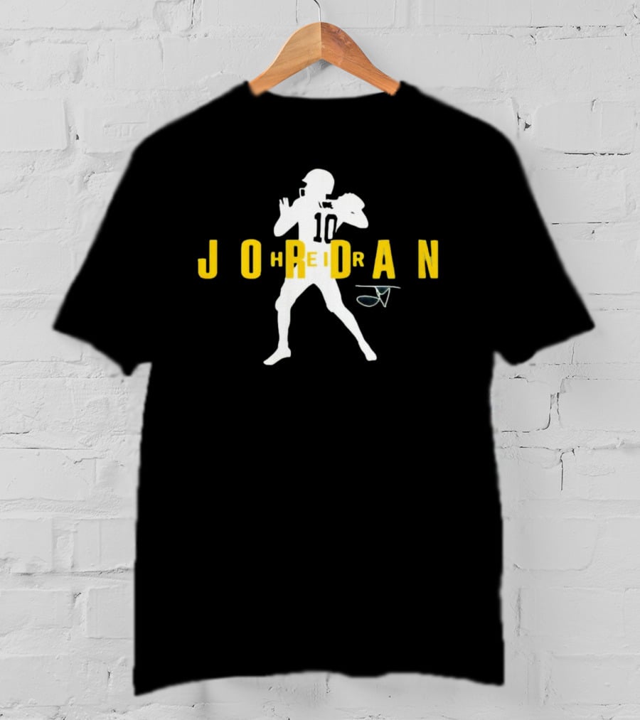 Jordan Love Heir 10 Green Bay Packers Signature T-Shirt