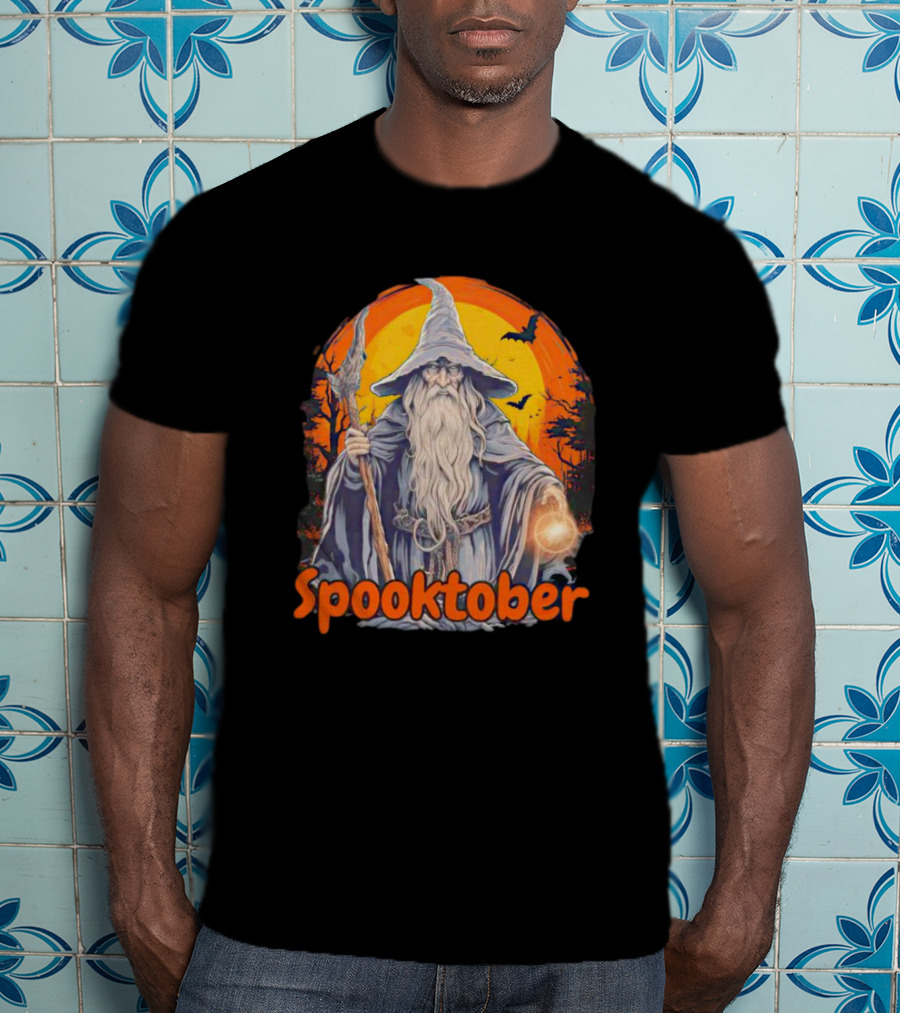 Spooktober Wizard Halloween With Wand And Orange Bats T-Shirt