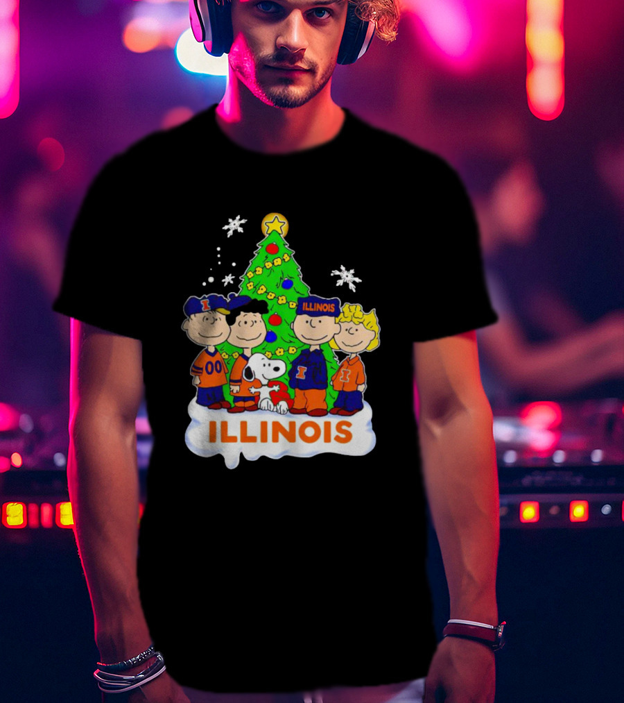 Peanuts Characters Illinois Christmas Tree With Snoopy And Festive Decorations T-Shirt