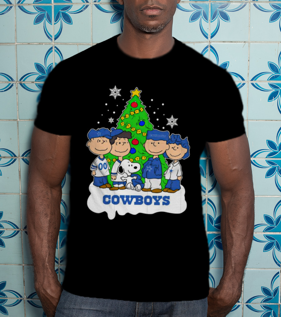 Peanuts Characters Dallas Cowboys Christmas Tree Cowboys T-Shirt