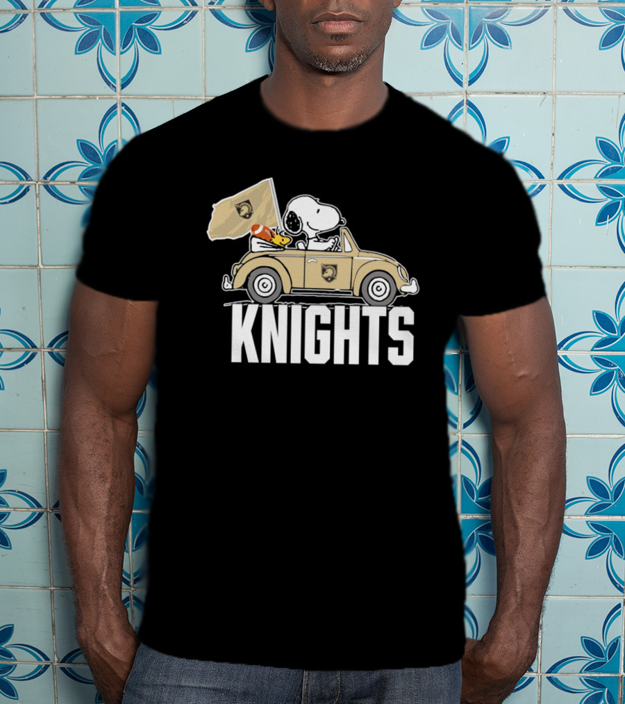 Snoopy And Woodstock Driving Car Army Black Knights Flag T-Shirt