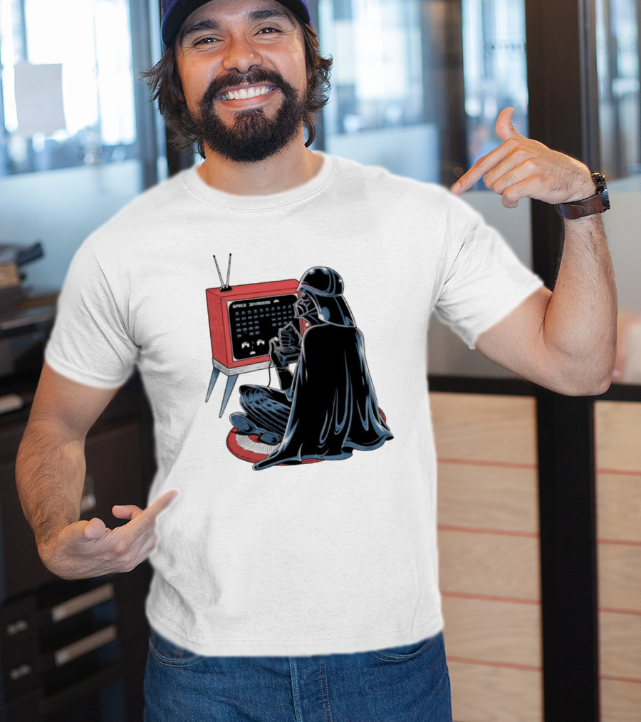 Darth Vader Playing Space Invaders Retro Gaming Scene T-Shirt