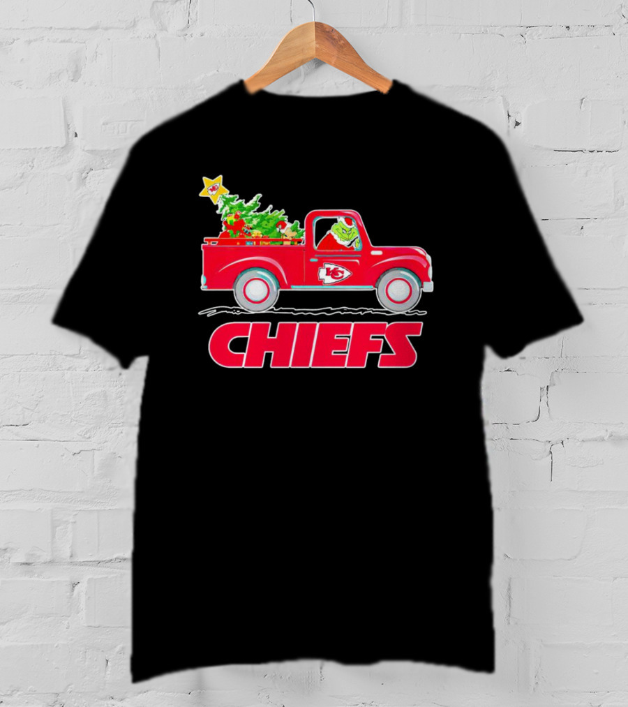 Grinch Driving Kansas City Chiefs Red Truck With Christmas Tree T-Shirt