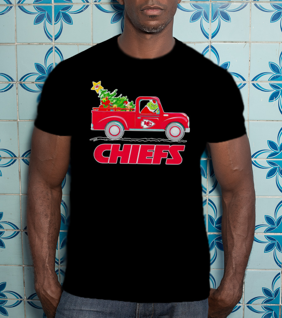 Grinch Driving Kansas City Chiefs Red Truck With Christmas Tree T-Shirt