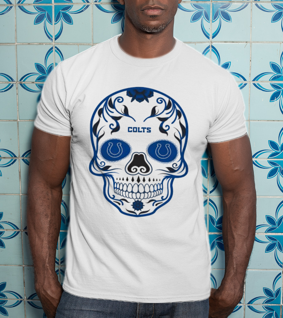 Colts Blue Decorative Skull With Horseshoe Motif T-Shirt