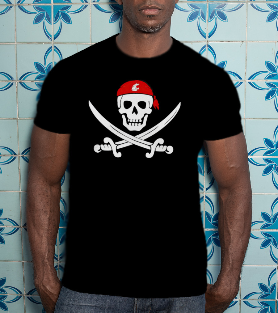 Washington State Cougars Skull And Crossed Swords Bandana T-Shirt