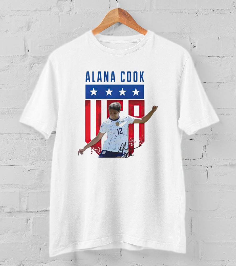 Alana Cook US Soccer Star #12 USA Shield And Signature T-Shirt