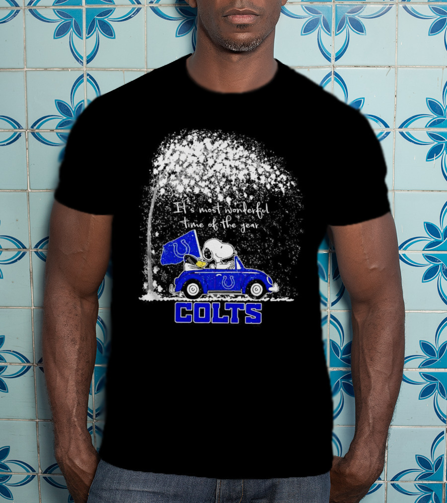 Snoopy And Woodstock Colts It's Most Wonderful Time Of The Year Winter Car Scene T-Shirt