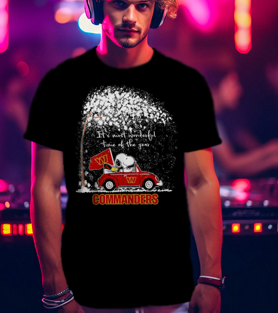 Snoopy And Woodstock Commanders Winter Wonderful Time Of The Year T-Shirt