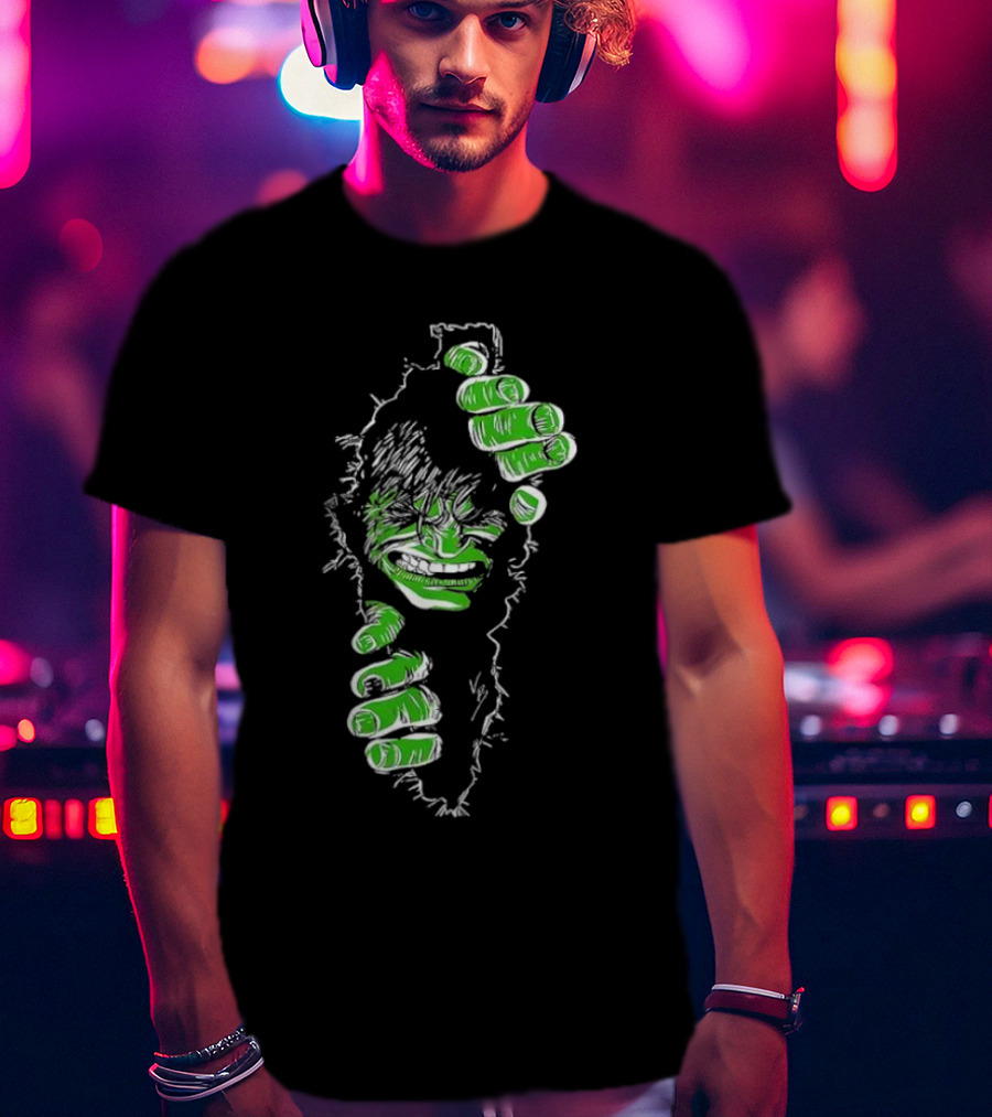 Marvel The Incredible Hulk Ripping Avenger T-Shirt