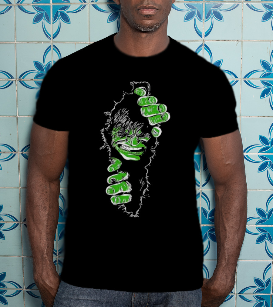 Marvel The Incredible Hulk Ripping Avenger T-Shirt