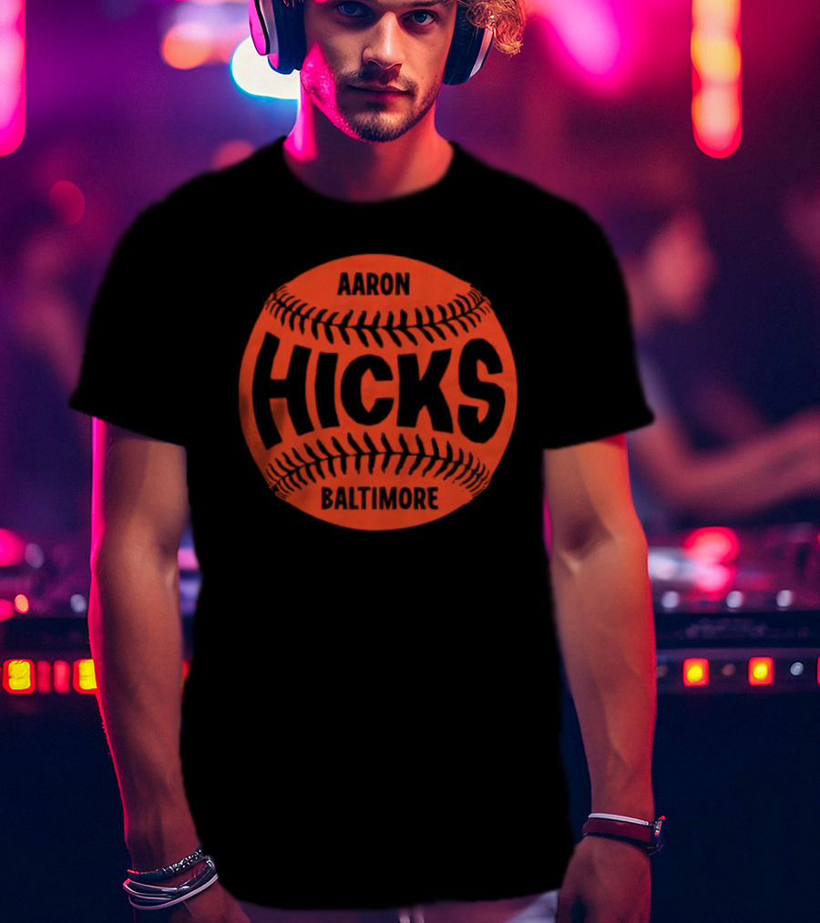 Aaron Hicks Baltimore Baseball Iconic Circular T-Shirt