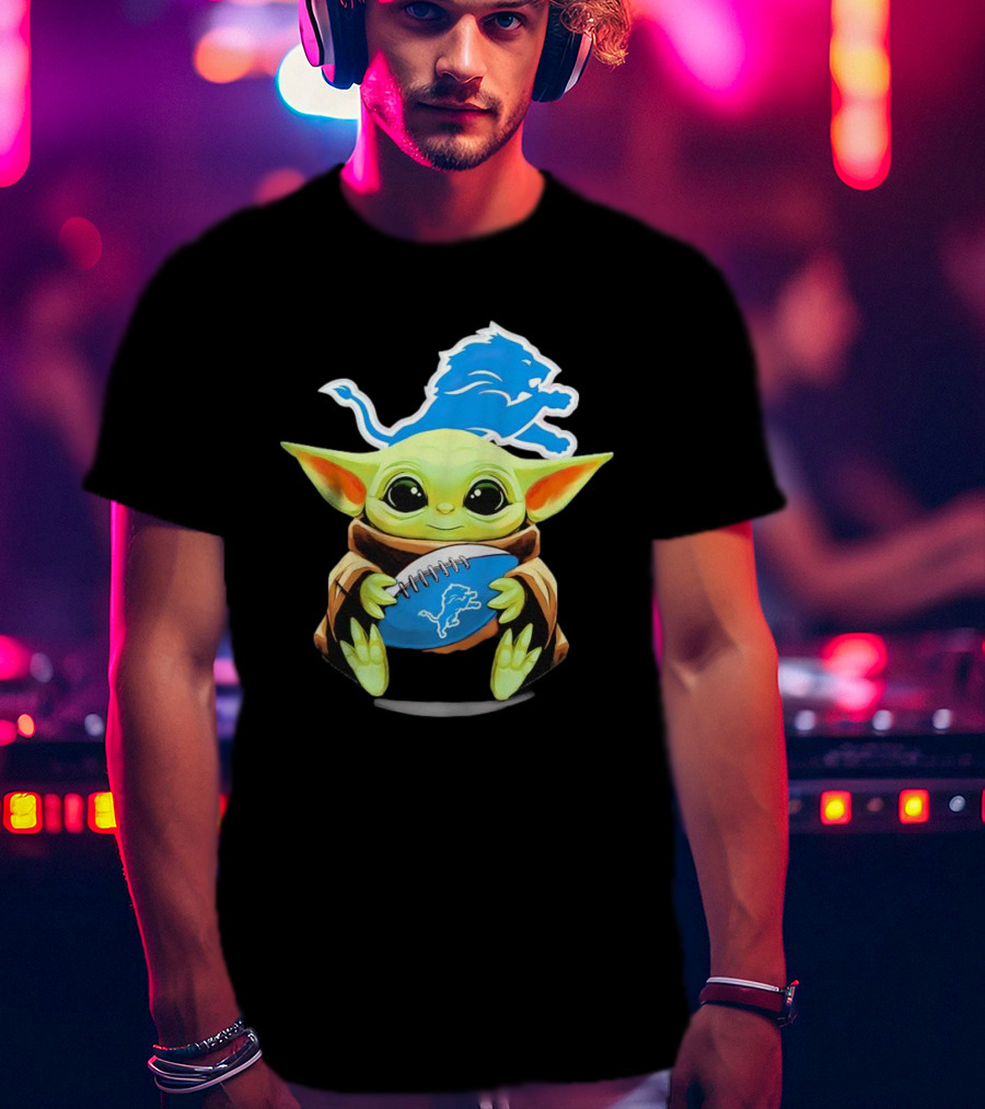 Baby Yoda Detroit Lions Football Fan T-Shirt