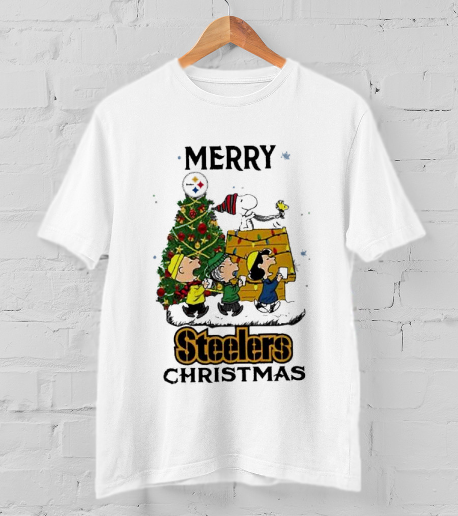 Merry Christmas Pittsburgh Steelers Peanuts Characters T-Shirt