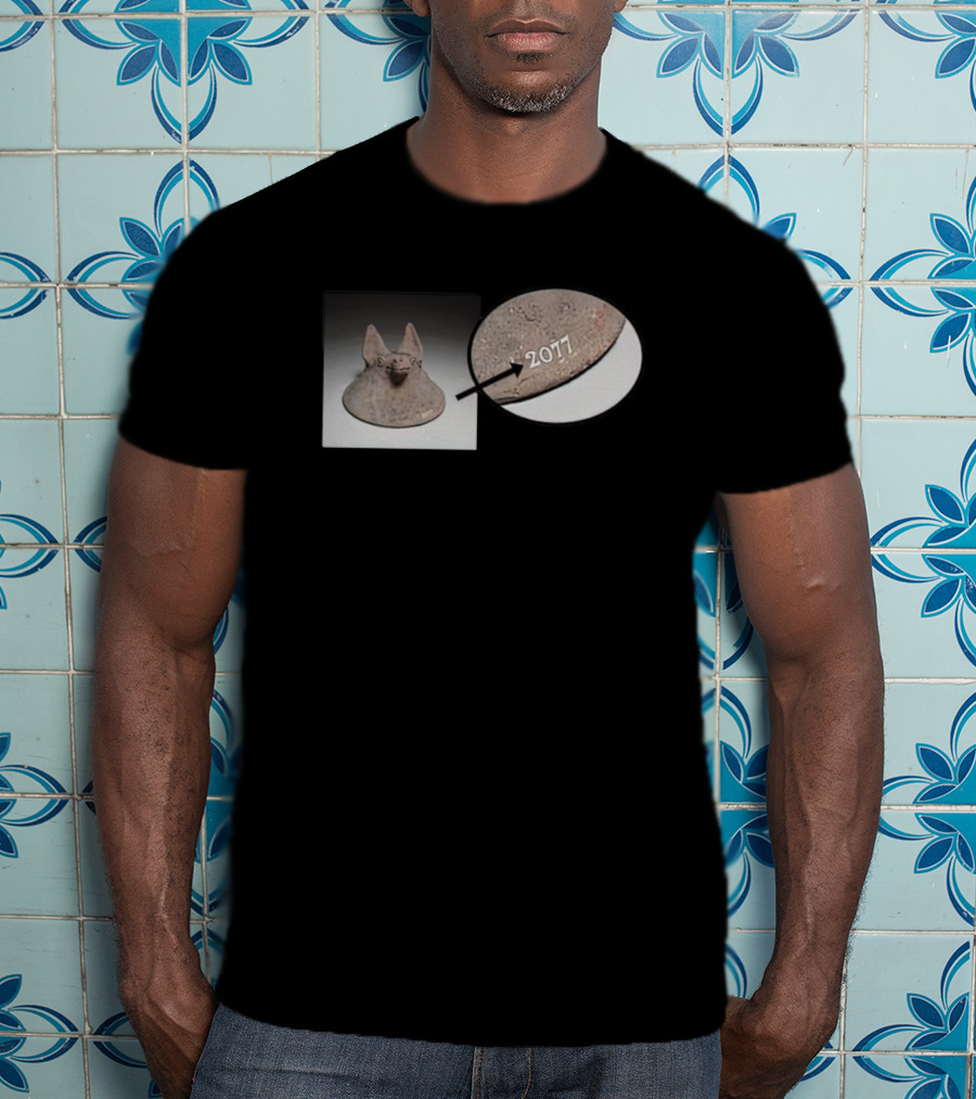 Caroline Polachek 2077 Cat Figurine T-Shirt
