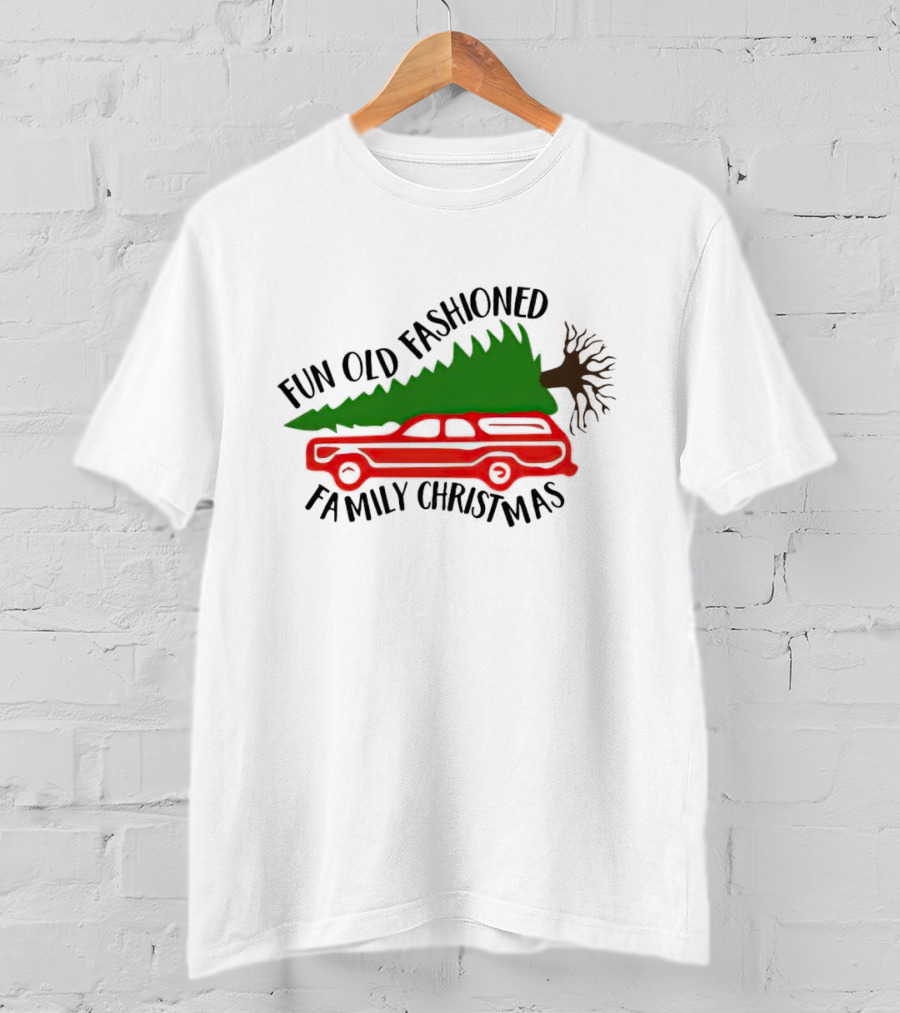 Fun Old Fashioned Family Christmas Station Wagon Tree Scene T-Shirt