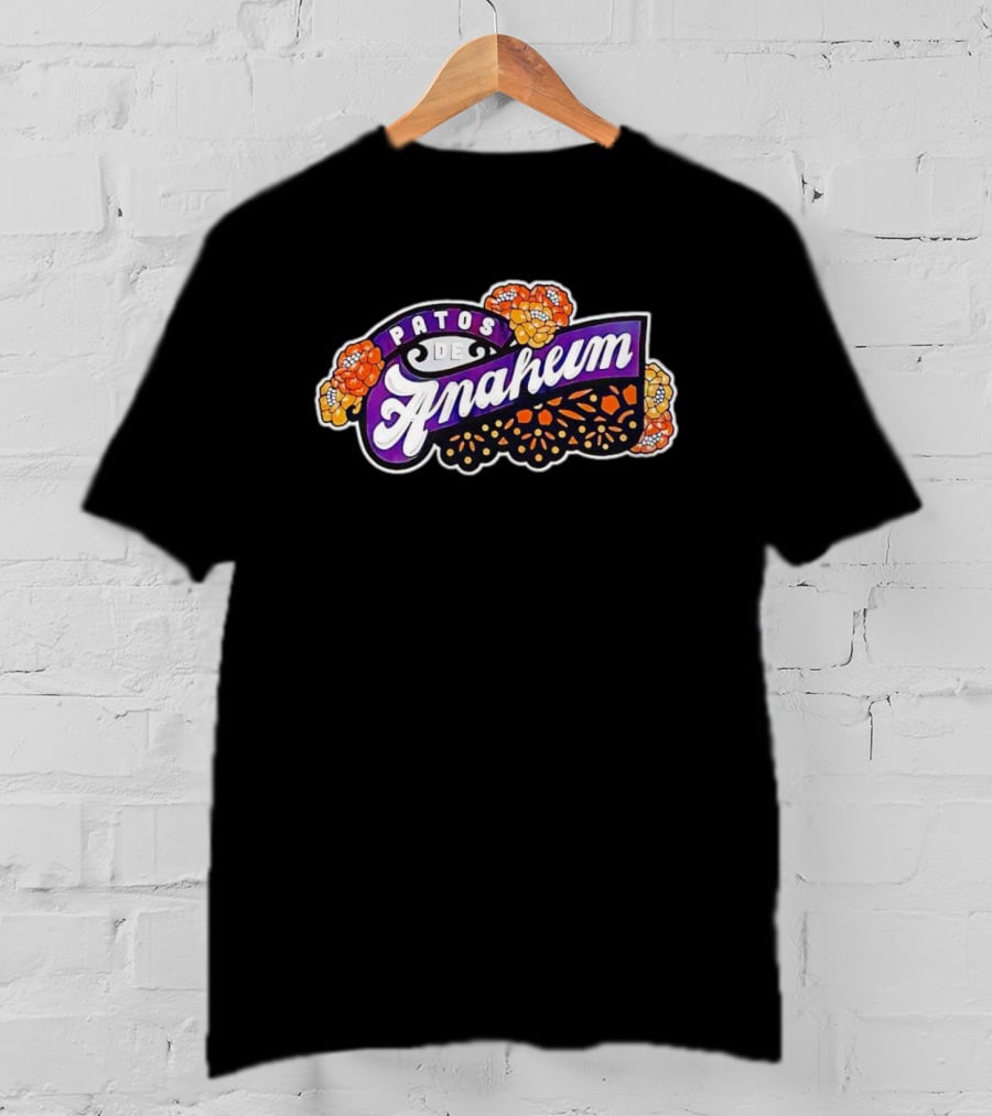 Patos De Anaheim Día De Los Muertos Florals T-Shirt
