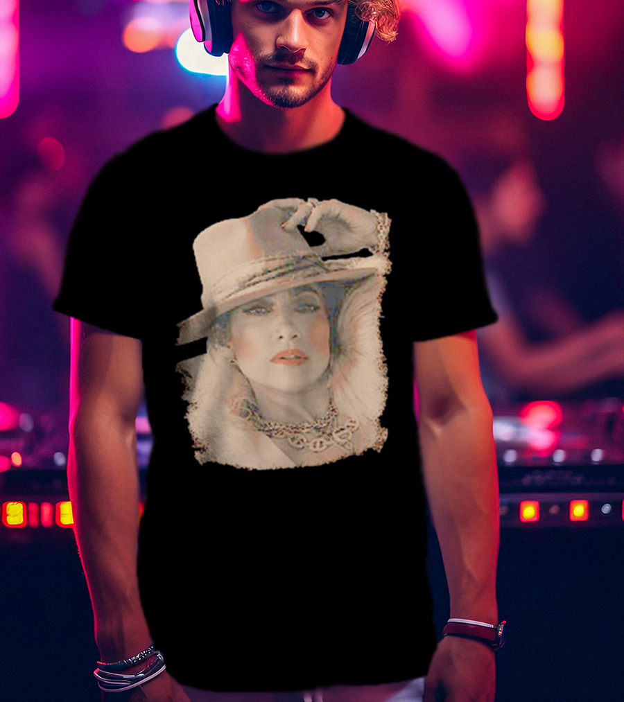 Jennifer Lopez Vintage Glamour T-Shirt
