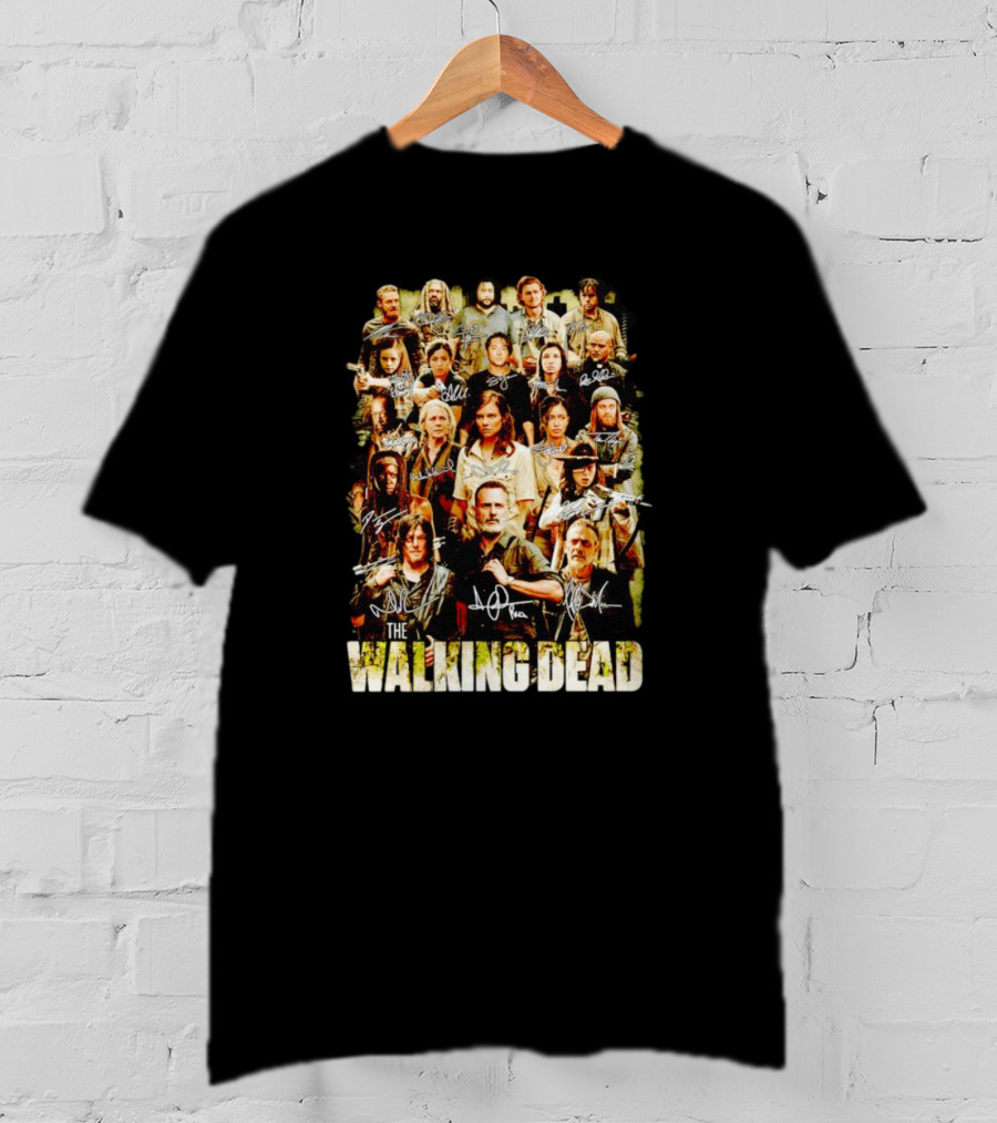 The Walking Dead Cast Image With Character Signatures T-Shirt