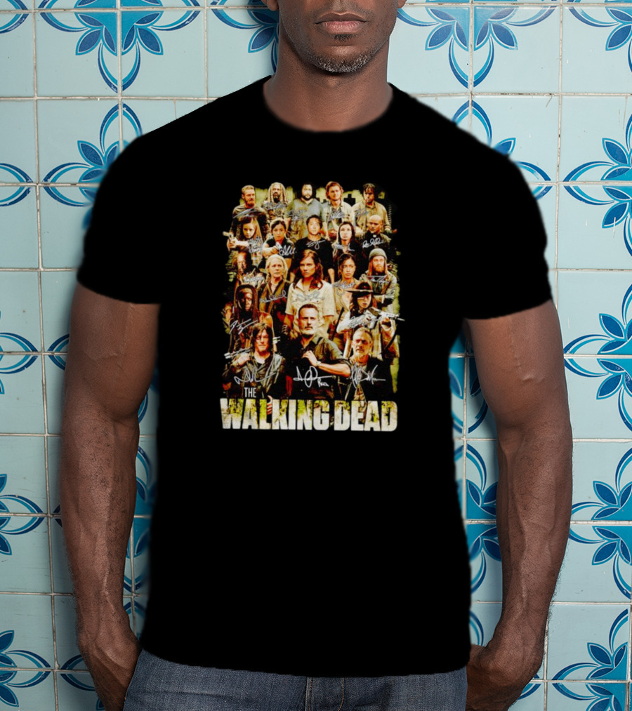 The Walking Dead Cast Image With Character Signatures T-Shirt