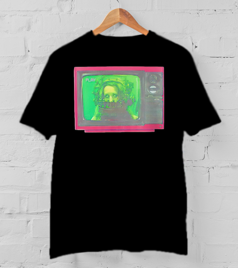 Play Saw Bear Trap Retro TV Horror T-Shirt