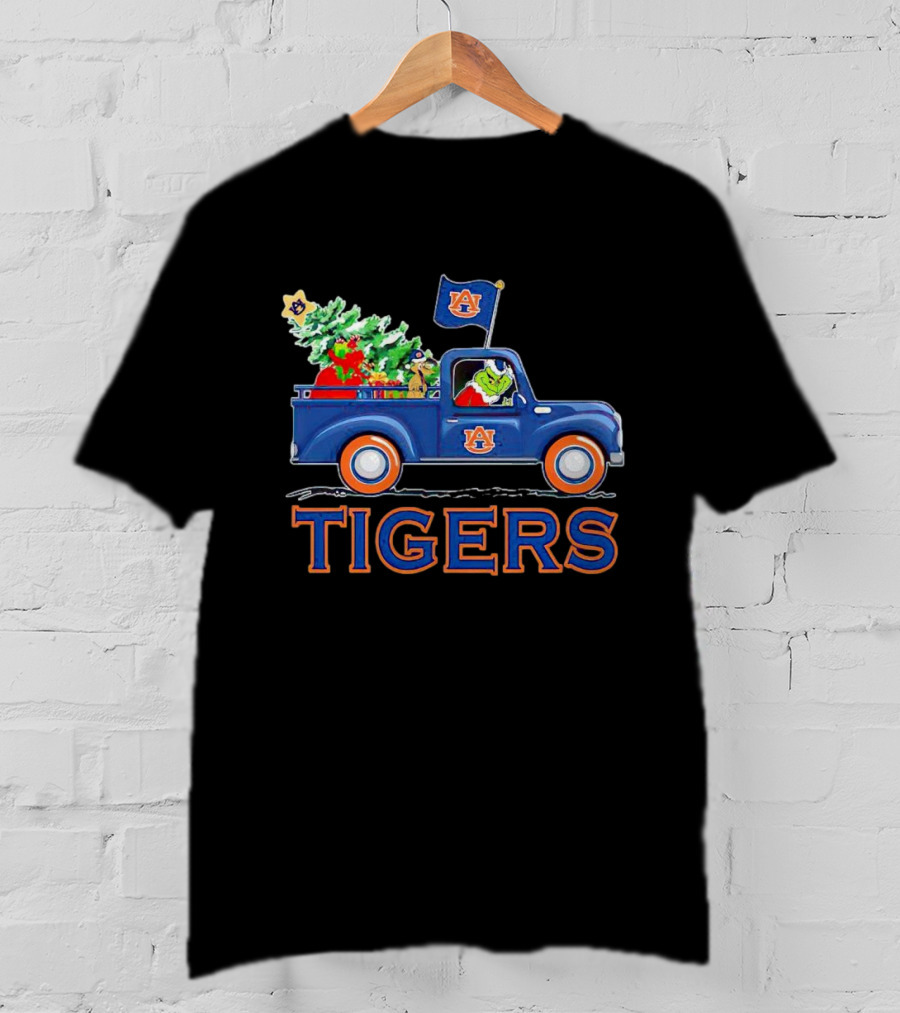 Grinch Driving Auburn Christmas Truck With Tigers Flag T-Shirt