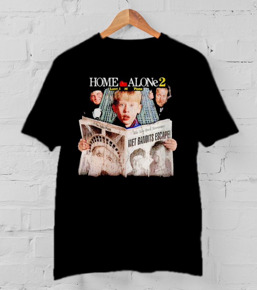 Home Alone 2 Lost IN New York Wet Bandits Escape New York Newspaper T-Shirt