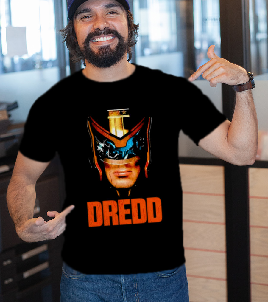 Judge Dredd Helmet Vintage Retro Dredd T-Shirt