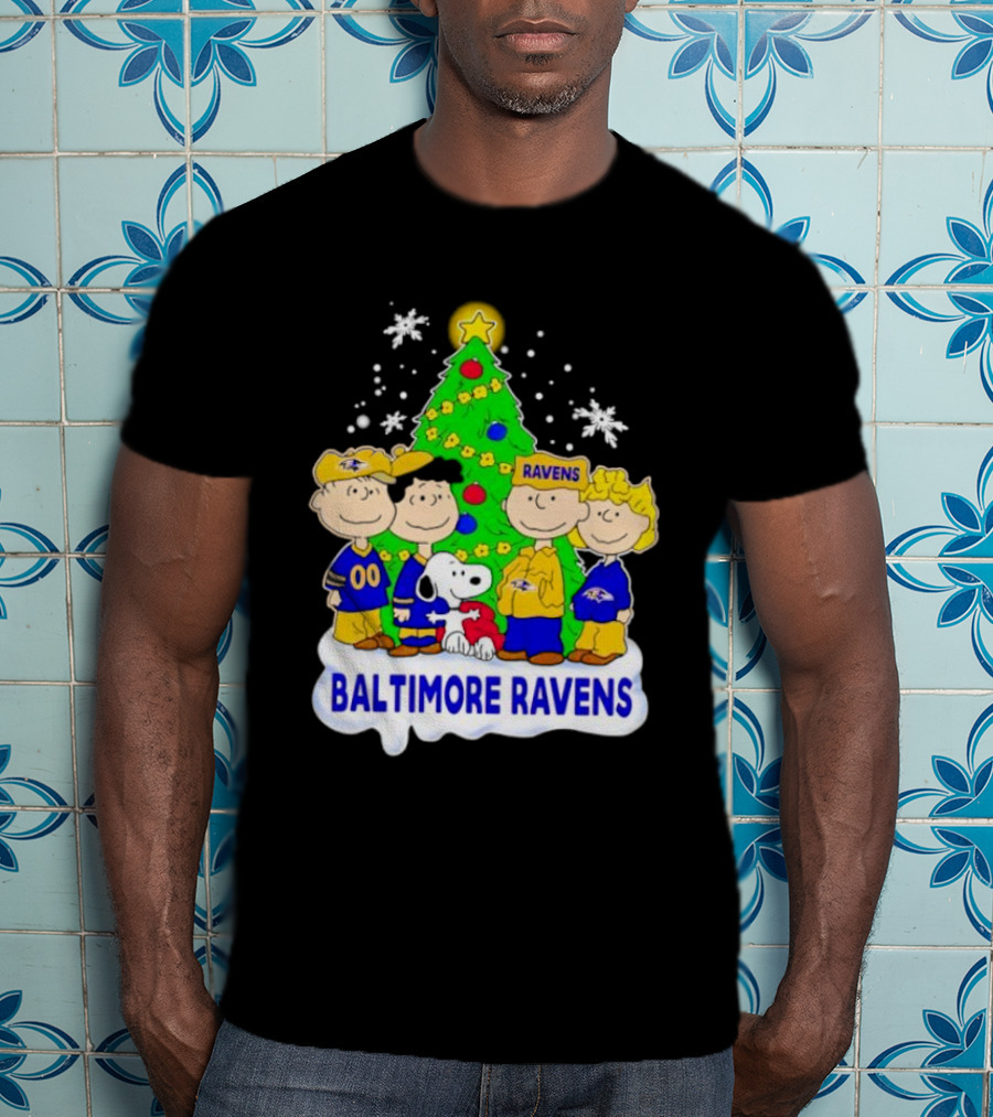 Baltimore Ravens Christmas Tree With Peanuts Characters T-Shirt
