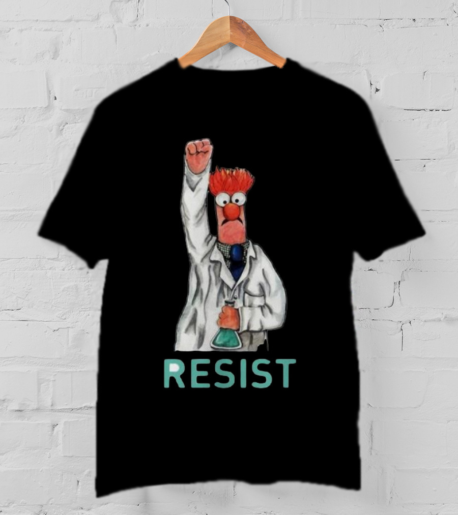 Beaker Fist Raised Resist Muppet Lab Coat Protest T-Shirt