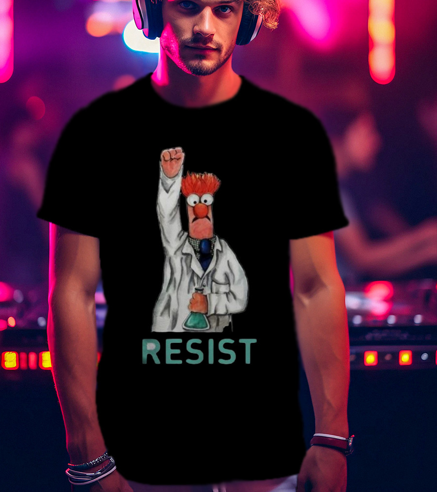Beaker Fist Raised Resist Muppet Lab Coat Protest T-Shirt