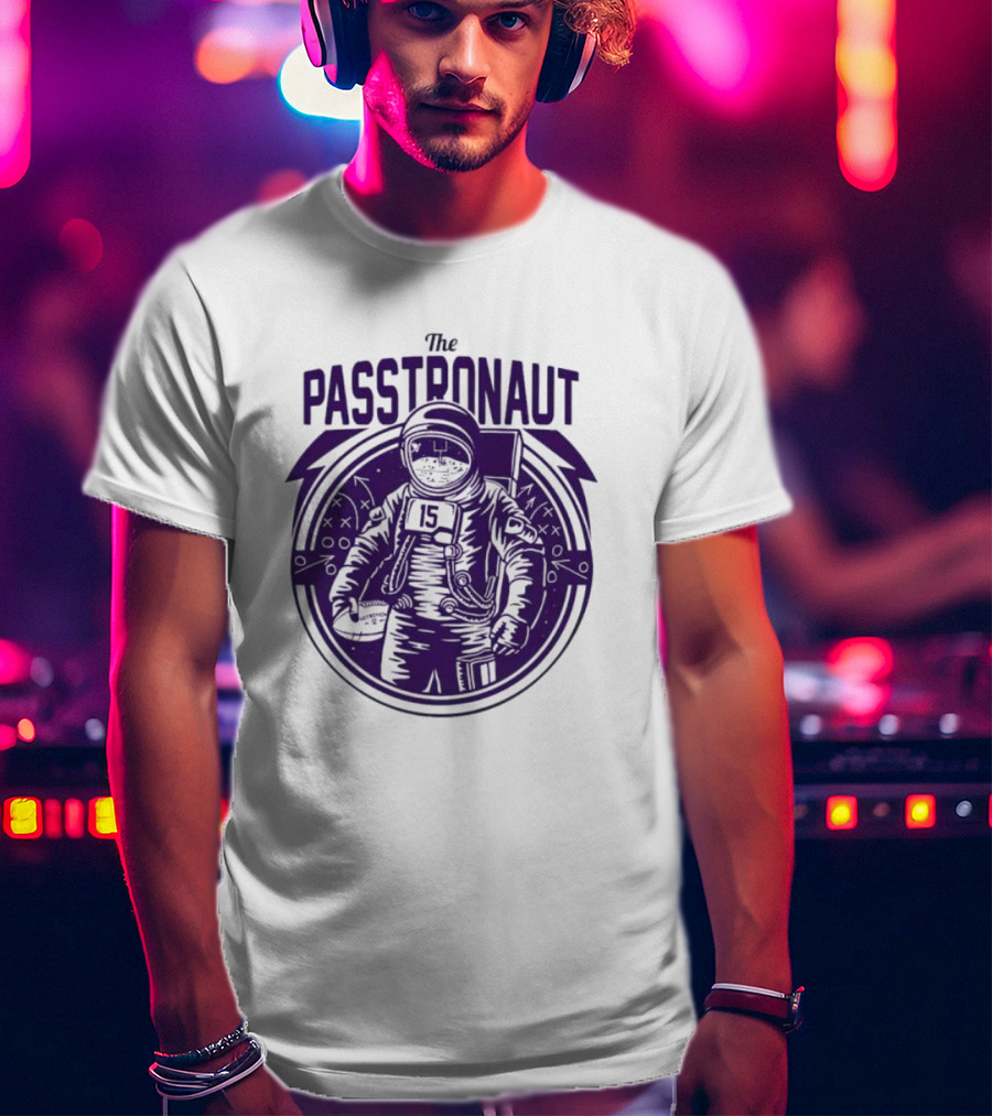 Minnesota Vikings The Passtronaut Astronaut Player Number 15 T-Shirt