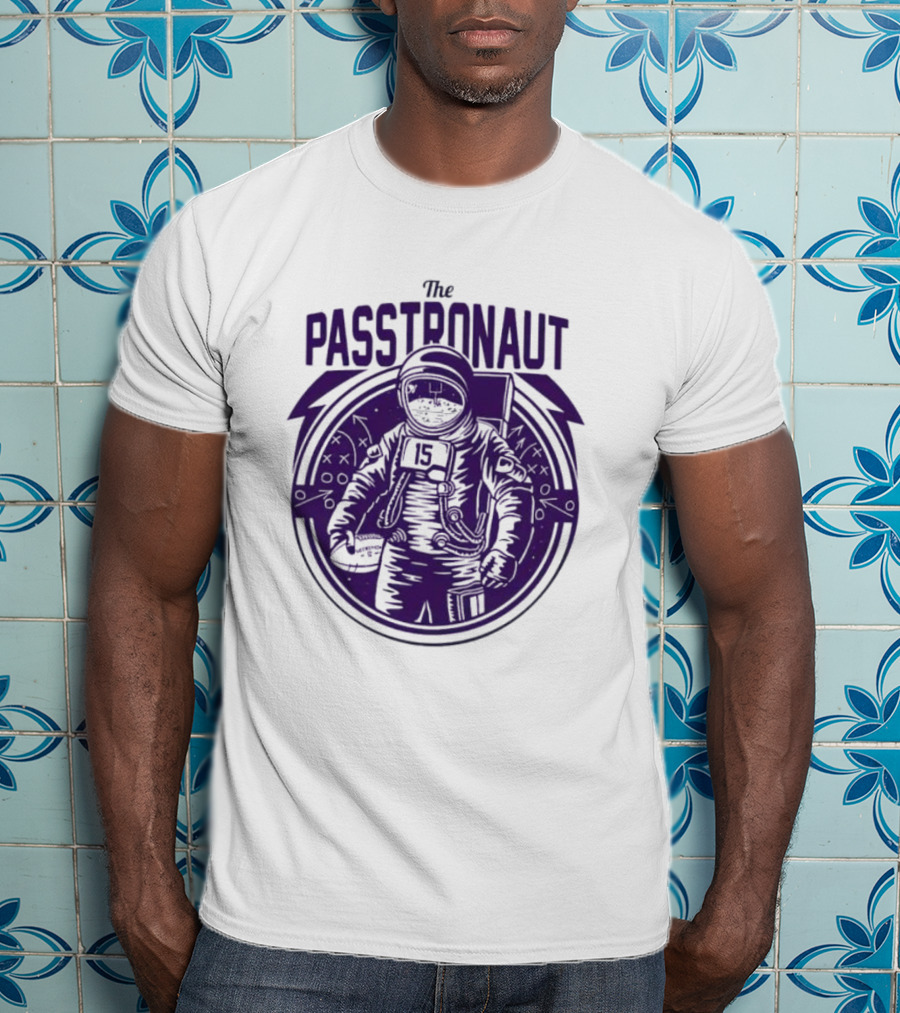 Minnesota Vikings The Passtronaut Astronaut Player Number 15 T-Shirt