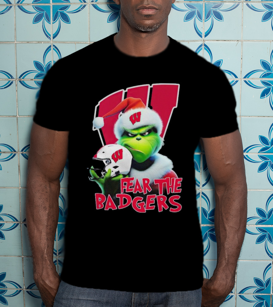 Grinch Fear The Badgers Wisconsin Christmas Football T-Shirt
