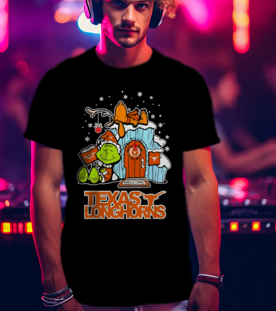 Peanuts Texas Longhorns Grinch Snoopy Merry Xmas Welcome T-Shirt