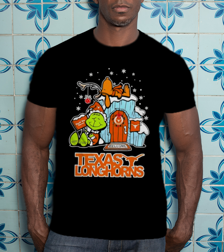 Peanuts Texas Longhorns Grinch Snoopy Merry Xmas Welcome T-Shirt