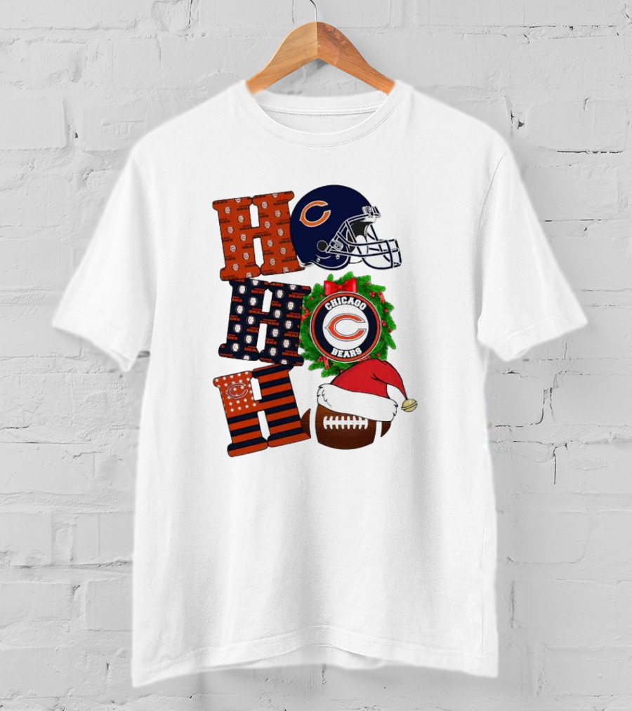 Chicago Bears Ho Ho Ho Merry Christmas Football Helmet Wreath Santa Hat T-Shirt
