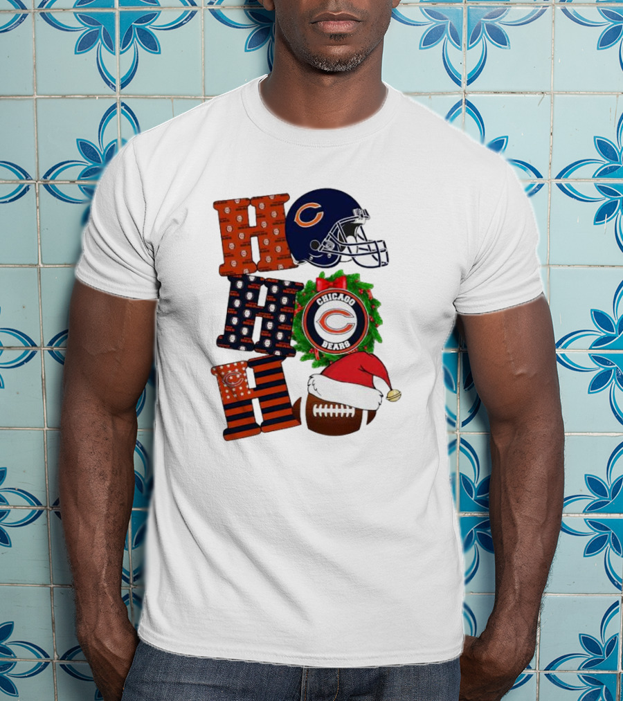 Chicago Bears Ho Ho Ho Merry Christmas Football Helmet Wreath Santa Hat T-Shirt