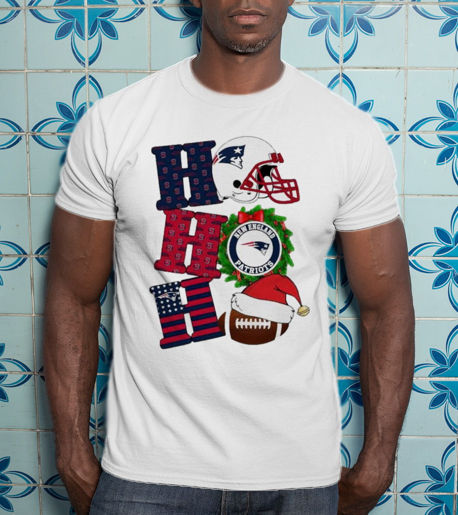 New England Patriots Ho Ho Ho Merry Christmas Football Helmet Wreath Santa Hat Football T-Shirt