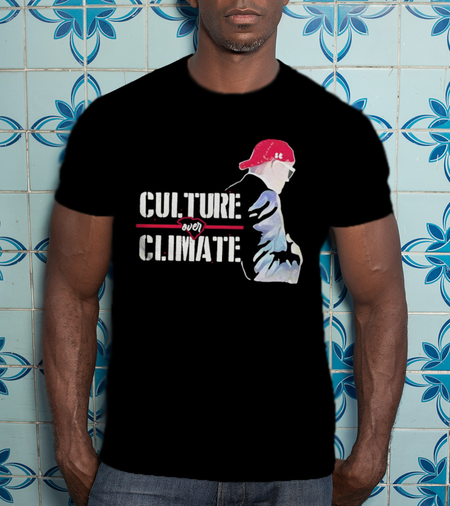 CULTURE OVER CLIMATE Red Cap Figure T-Shirt