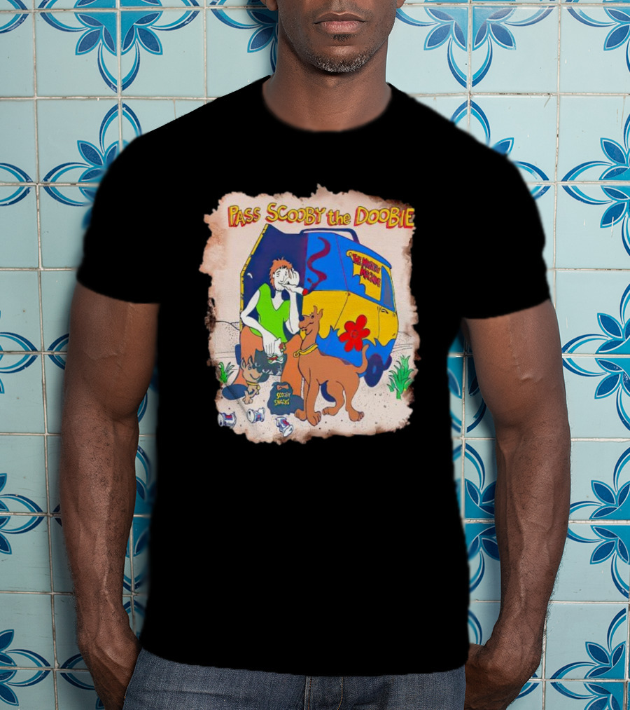 Scooby-Doo The Mystery Machine Pass Scooby The Doobie T-Shirt