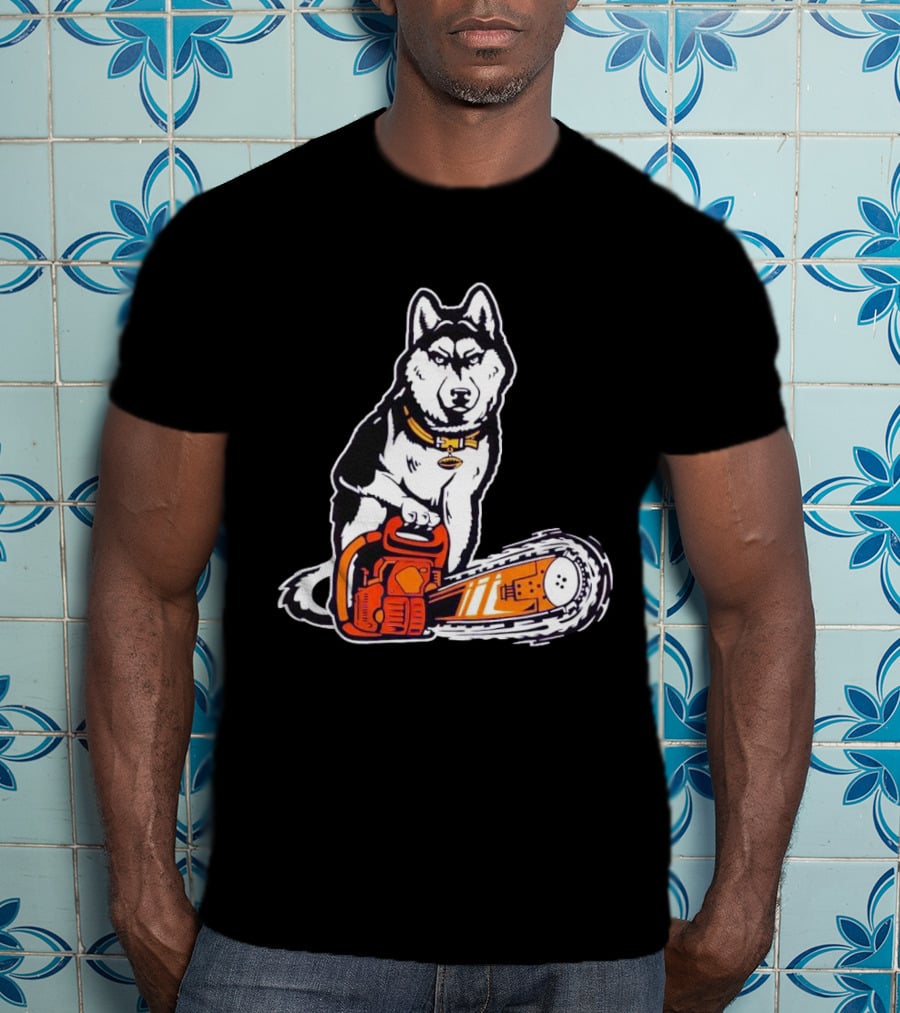 Washington Huskies Beaver Buster Chainsaw Dog T-Shirt