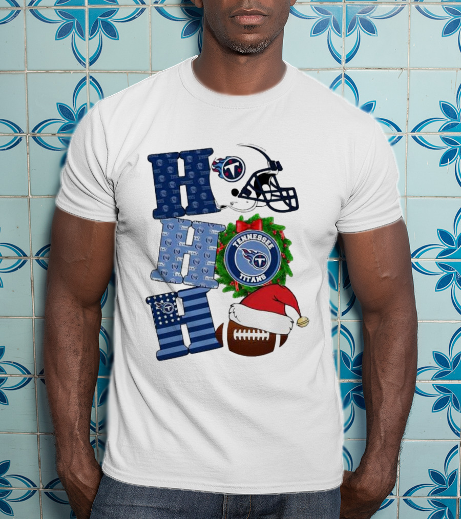 Tennessee Titans Ho Ho Ho Merry Christmas Football Helmet Santa Hat Wreath T-Shirt