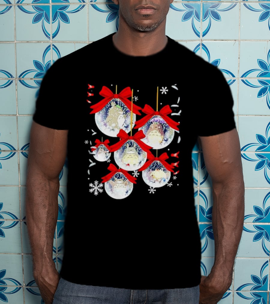 Totoro Chibi Christmas Ornaments With Snowflakes And Red Bows T-Shirt