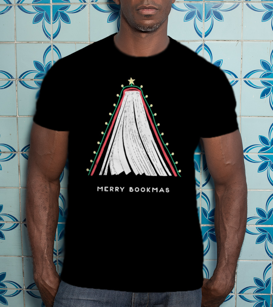 Merry Bookmas Christmas Tree Book Lights T-Shirt