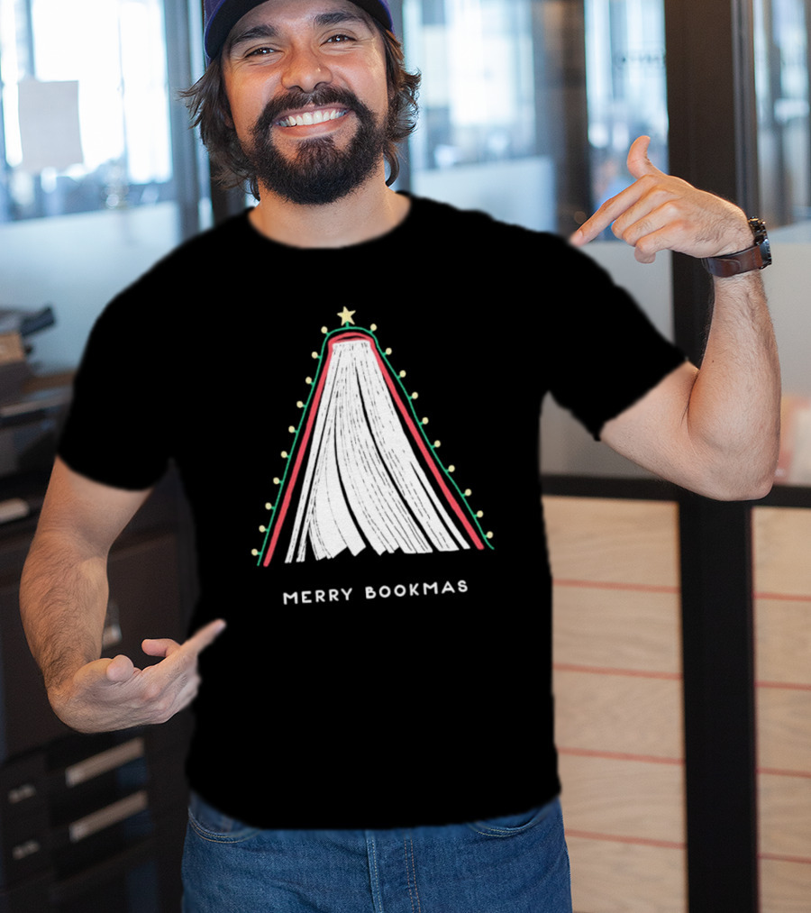 Merry Bookmas Christmas Tree Book Lights T-Shirt