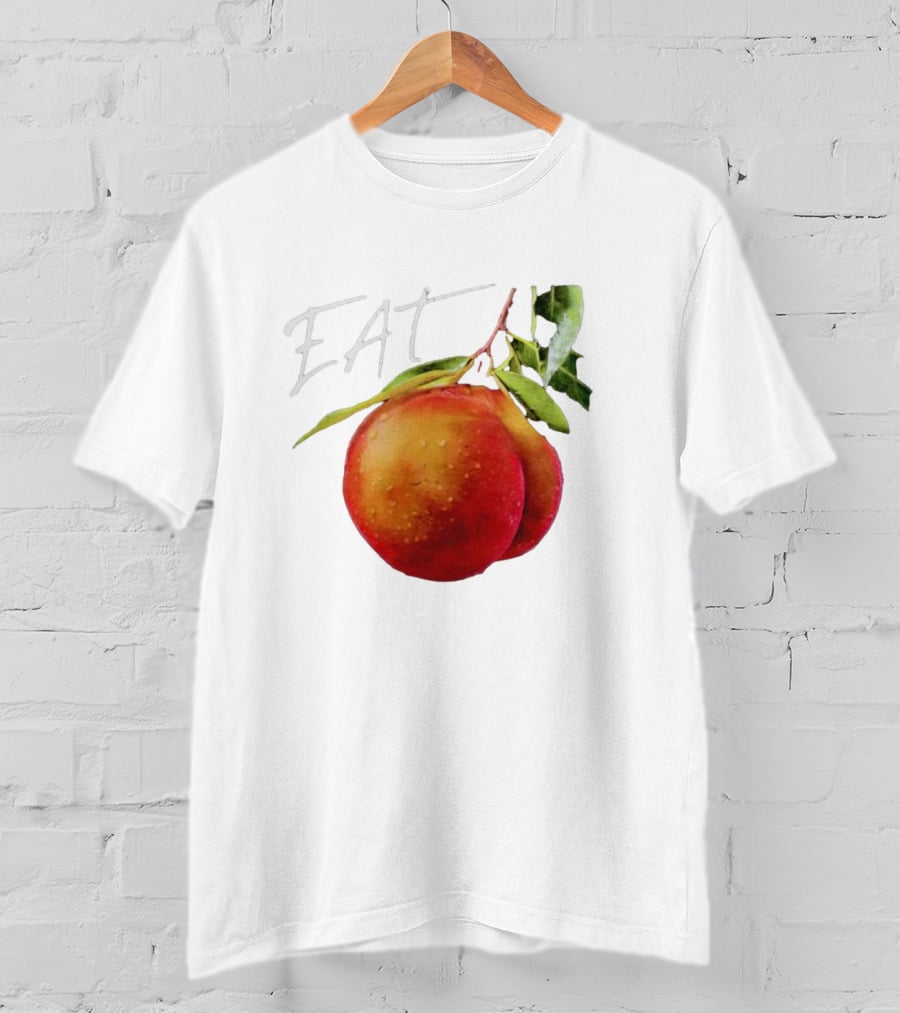 EAT Juicy Peaches With Dewy Leaves T-Shirt