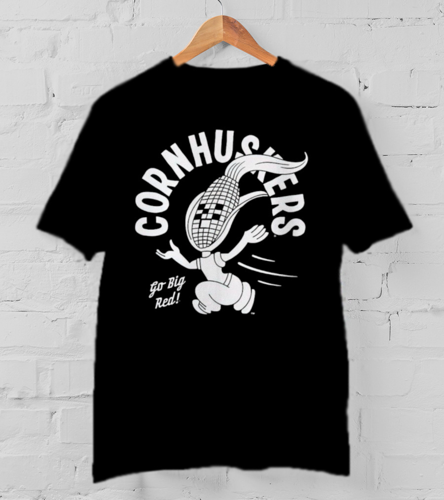 Cornhuskers Go Big Red Retro Mascot Character T-Shirt