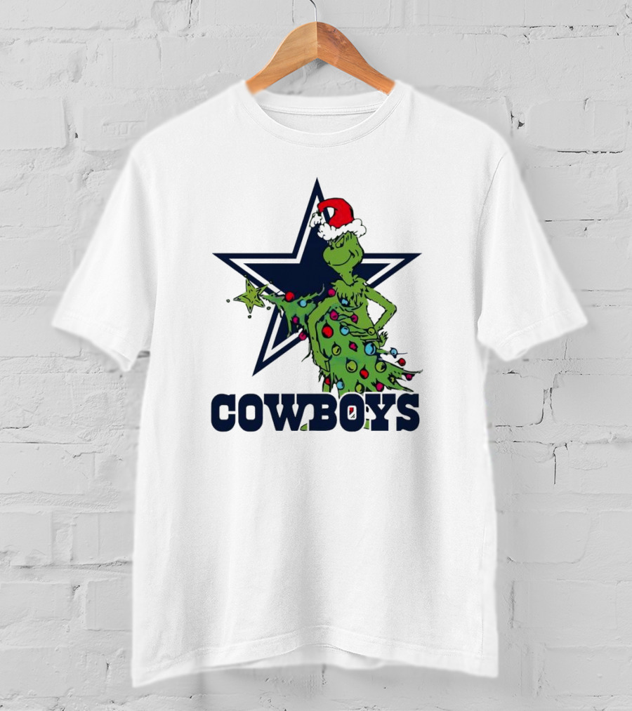 Dallas Cowboys Grinch In Santa Hat With Christmas Tree And Star T-Shirt